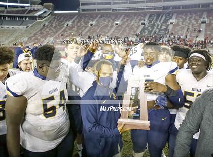 Thumbnail 3 in St. Thomas Aquinas vs. Edgewater (FHSAA 7A State Final) photogallery.