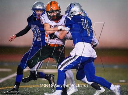 Thumbnail 3 in LaConner vs. Morton/White Pass (WIAA 2B 1st Round) photogallery.