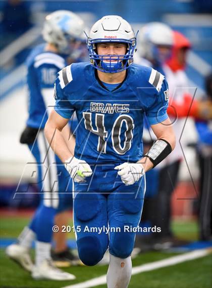 Thumbnail 1 in LaConner vs. Morton/White Pass (WIAA 2B 1st Round) photogallery.