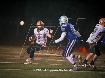 Thumbnail 2 in LaConner vs. Morton/White Pass (WIAA 2B 1st Round) photogallery.