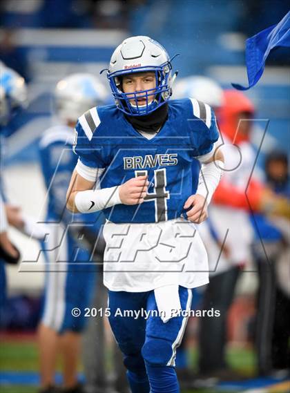 Thumbnail 2 in LaConner vs. Morton/White Pass (WIAA 2B 1st Round) photogallery.