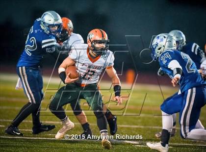 Thumbnail 1 in LaConner vs. Morton/White Pass (WIAA 2B 1st Round) photogallery.