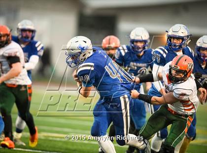 Thumbnail 3 in LaConner vs. Morton/White Pass (WIAA 2B 1st Round) photogallery.