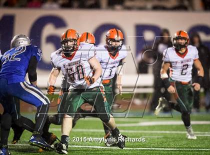 Thumbnail 3 in LaConner vs. Morton/White Pass (WIAA 2B 1st Round) photogallery.