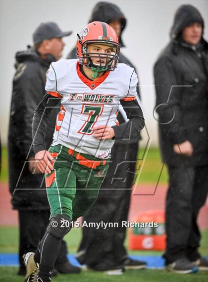 Thumbnail 2 in LaConner vs. Morton/White Pass (WIAA 2B 1st Round) photogallery.