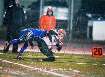 Thumbnail 3 in LaConner vs. Morton/White Pass (WIAA 2B 1st Round) photogallery.