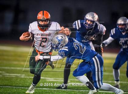 Thumbnail 2 in LaConner vs. Morton/White Pass (WIAA 2B 1st Round) photogallery.