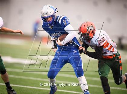 Thumbnail 3 in LaConner vs. Morton/White Pass (WIAA 2B 1st Round) photogallery.