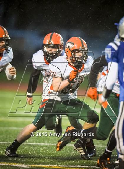 Thumbnail 3 in LaConner vs. Morton/White Pass (WIAA 2B 1st Round) photogallery.