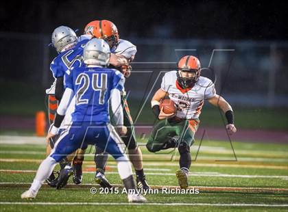Thumbnail 2 in LaConner vs. Morton/White Pass (WIAA 2B 1st Round) photogallery.