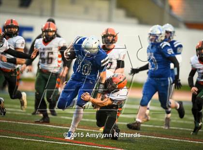 Thumbnail 3 in LaConner vs. Morton/White Pass (WIAA 2B 1st Round) photogallery.
