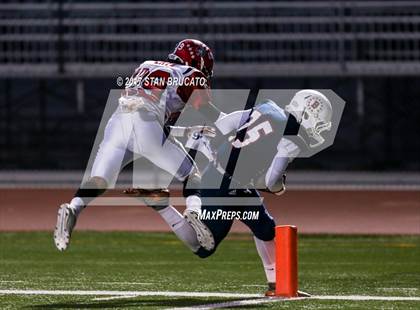 Thumbnail 2 in Elsinore vs Beckman photogallery.