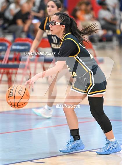 Thumbnail 1 in Cibola vs. Flowing Wells (Section 7) photogallery.
