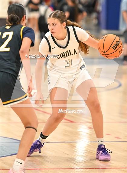 Thumbnail 2 in Cibola vs. Flowing Wells (Section 7) photogallery.