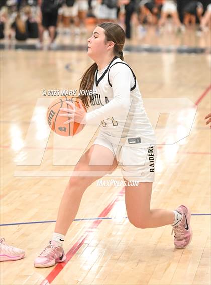 Thumbnail 3 in Cibola vs. Flowing Wells (Section 7) photogallery.