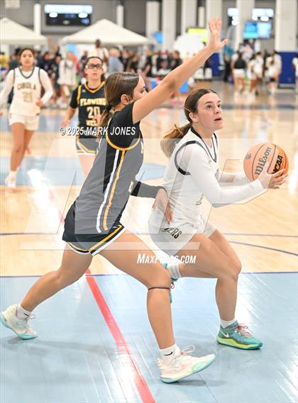 Thumbnail 2 in Cibola vs. Flowing Wells (Section 7) photogallery.