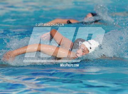 Thumbnail 3 in Newport Harbor vs. Carlsbad (Newport Holiday Cup) photogallery.
