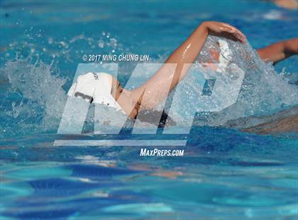 Thumbnail 3 in Newport Harbor vs. Carlsbad (Newport Holiday Cup) photogallery.