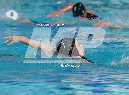 Thumbnail 2 in Newport Harbor vs. Carlsbad (Newport Holiday Cup) photogallery.
