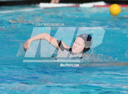 Thumbnail 3 in Newport Harbor vs. Carlsbad (Newport Holiday Cup) photogallery.