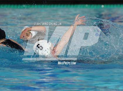 Thumbnail 1 in Newport Harbor vs. Carlsbad (Newport Holiday Cup) photogallery.
