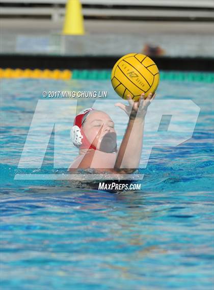 Thumbnail 1 in Newport Harbor vs. Carlsbad (Newport Holiday Cup) photogallery.