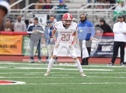 Thumbnail 1 in Steelton-Highspire vs. Fort Cherry (PIAA 1A Final) photogallery.