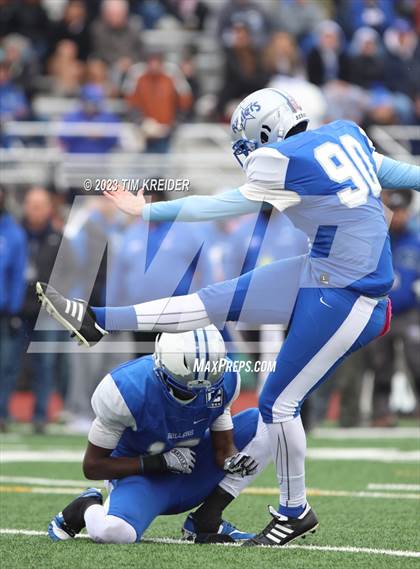 Thumbnail 2 in Steelton-Highspire vs. Fort Cherry (PIAA 1A Final) photogallery.