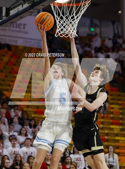 Thumbnail 1 in Logan vs Sky View (UHSAA 4A Quarterfinal) photogallery.