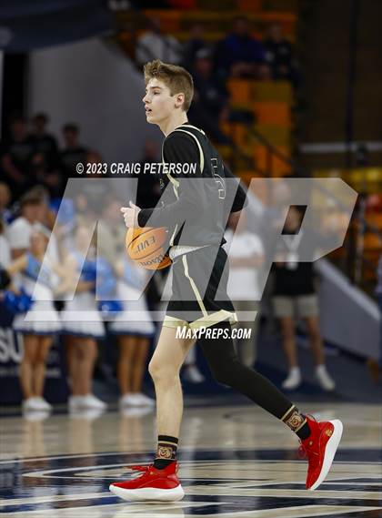 Thumbnail 2 in Logan vs Sky View (UHSAA 4A Quarterfinal) photogallery.