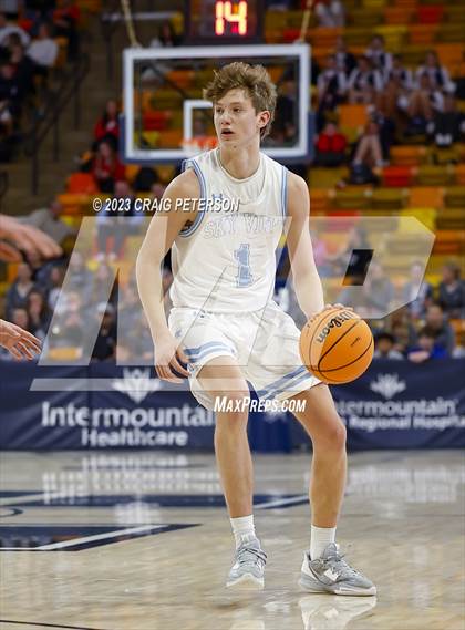 Thumbnail 1 in Logan vs Sky View (UHSAA 4A Quarterfinal) photogallery.