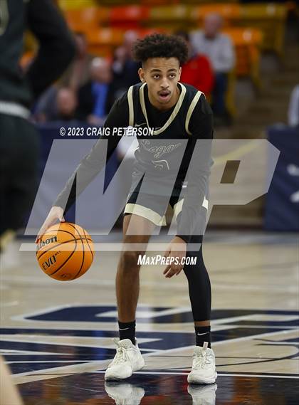 Thumbnail 2 in Logan vs Sky View (UHSAA 4A Quarterfinal) photogallery.