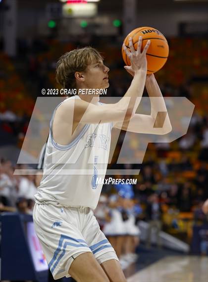Thumbnail 1 in Logan vs Sky View (UHSAA 4A Quarterfinal) photogallery.