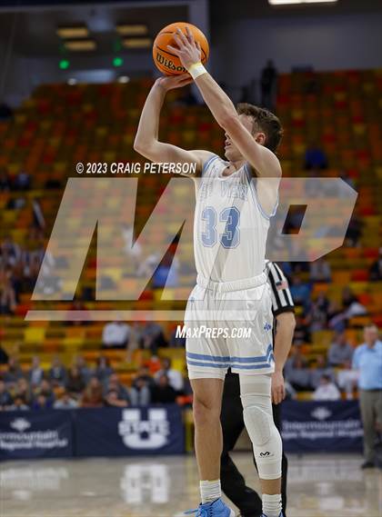 Thumbnail 3 in Logan vs Sky View (UHSAA 4A Quarterfinal) photogallery.