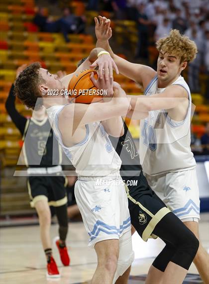 Thumbnail 3 in Logan vs Sky View (UHSAA 4A Quarterfinal) photogallery.