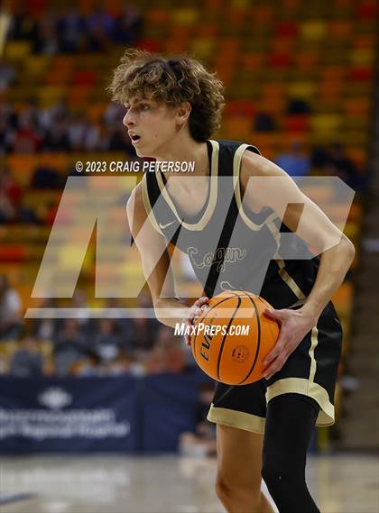 Thumbnail 3 in Logan vs Sky View (UHSAA 4A Quarterfinal) photogallery.