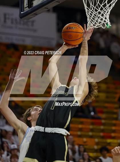 Thumbnail 1 in Logan vs Sky View (UHSAA 4A Quarterfinal) photogallery.