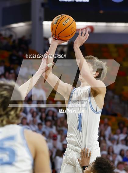 Thumbnail 3 in Logan vs Sky View (UHSAA 4A Quarterfinal) photogallery.
