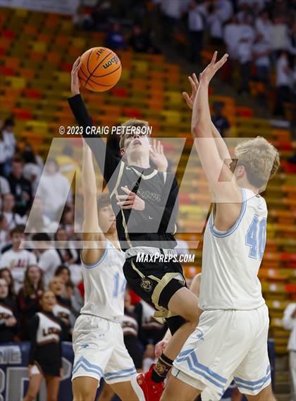 Thumbnail 2 in Logan vs Sky View (UHSAA 4A Quarterfinal) photogallery.