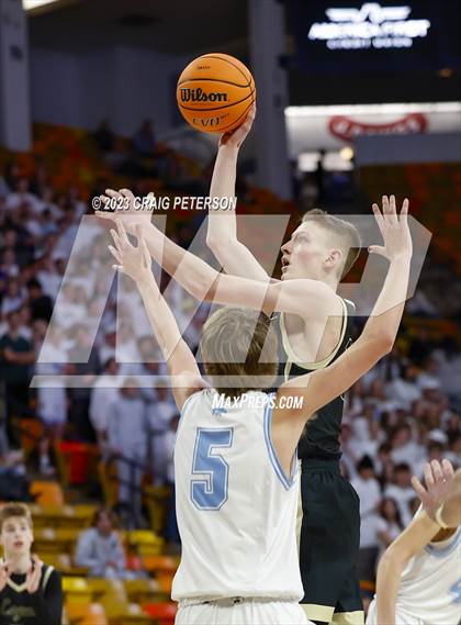 Thumbnail 1 in Logan vs Sky View (UHSAA 4A Quarterfinal) photogallery.