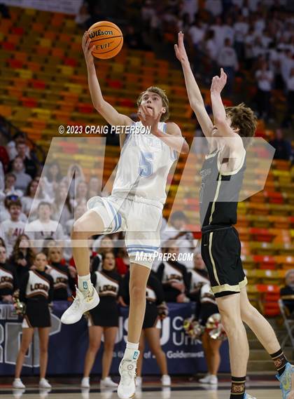 Thumbnail 3 in Logan vs Sky View (UHSAA 4A Quarterfinal) photogallery.