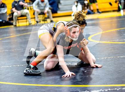 Thumbnail 2 in Shawnee Mission District Meet photogallery.