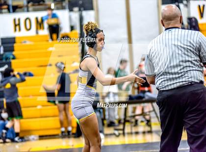Thumbnail 1 in Shawnee Mission District Meet photogallery.