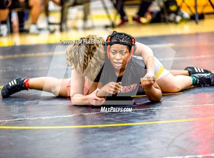 Thumbnail 2 in Shawnee Mission District Meet photogallery.