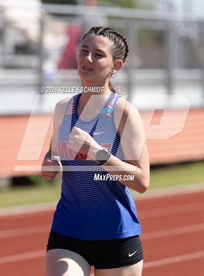 Thumbnail 3 in Weatherford Eagle Invitational (200 Meter) photogallery.