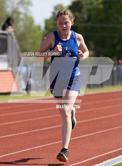 Thumbnail 1 in Weatherford Eagle Invitational (200 Meter) photogallery.