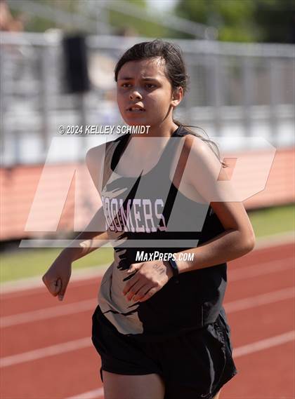 Thumbnail 1 in Weatherford Eagle Invitational (200 Meter) photogallery.
