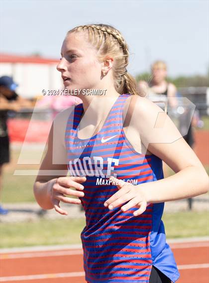 Thumbnail 2 in Weatherford Eagle Invitational (200 Meter) photogallery.