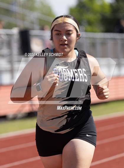 Thumbnail 2 in Weatherford Eagle Invitational (200 Meter) photogallery.