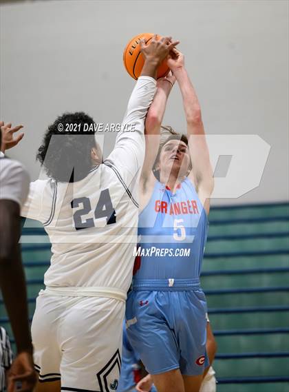 Thumbnail 3 in Granger @ Juan Diego Catholic photogallery.
